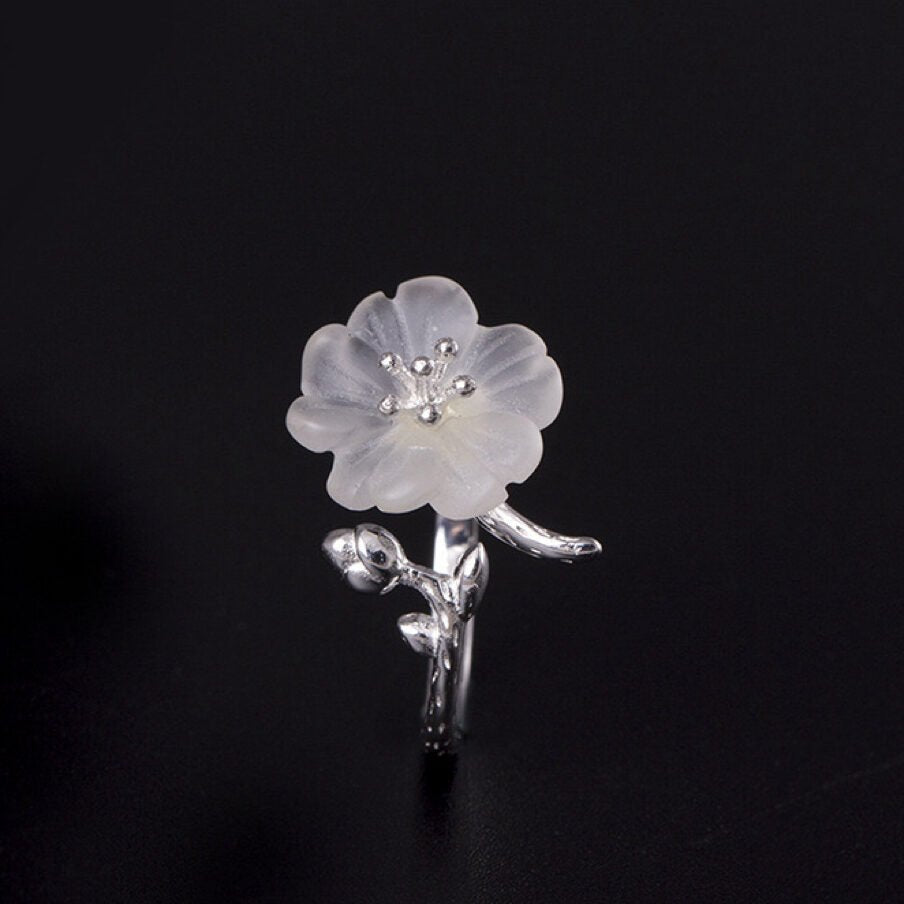 Bague Ajustable Quartz Clair et Argent 925 – Fleur de Tranquillité - Biloria