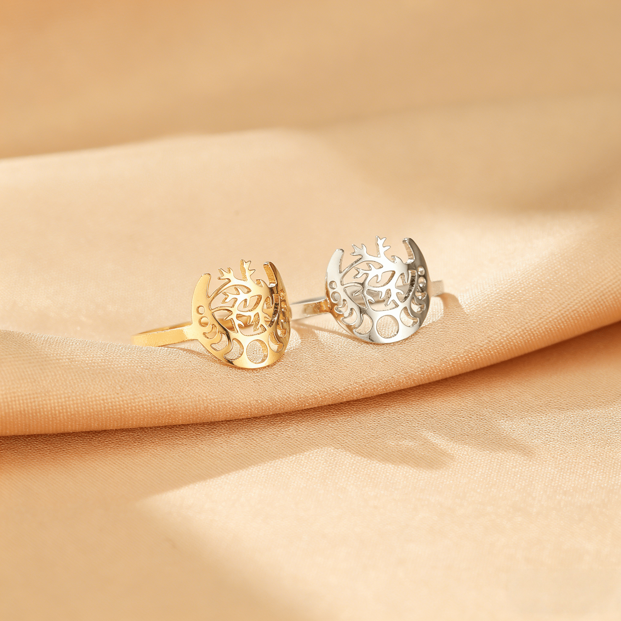 Bague Arbre de Vie Lune Ajustable Dorée - Biloria