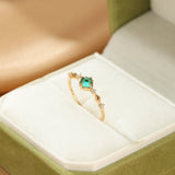 Bague Émeraude en Argent Plaqué Or 14K – Renouveau et Harmonie - Biloria