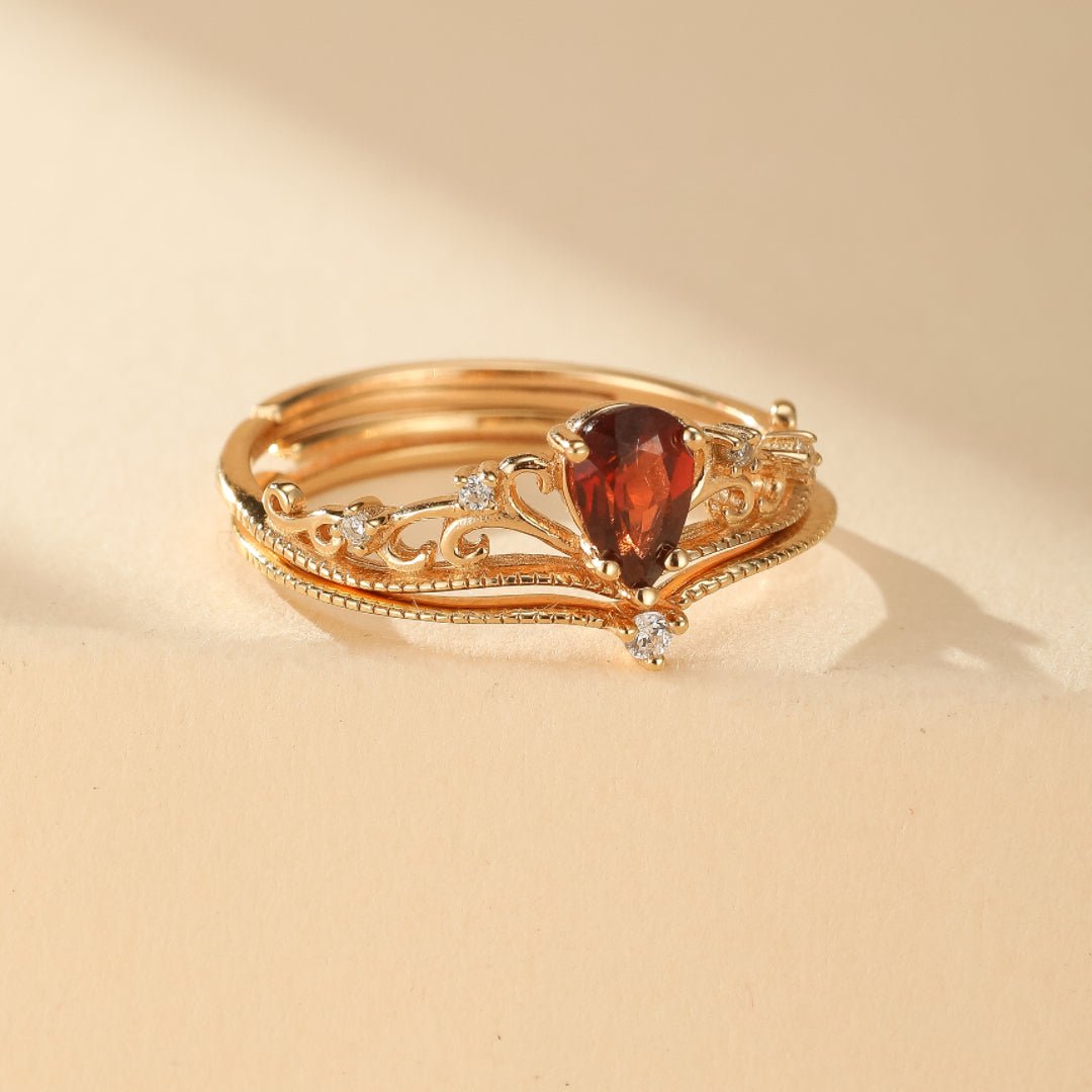 Bague Grenat Reflet d'Empire en Argent Plaqué Or - Biloria