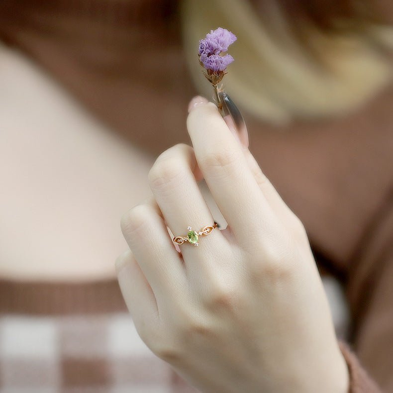 Bague Péridot 8mm Zircon Argent Plaqué Or – Prospérité - Biloria