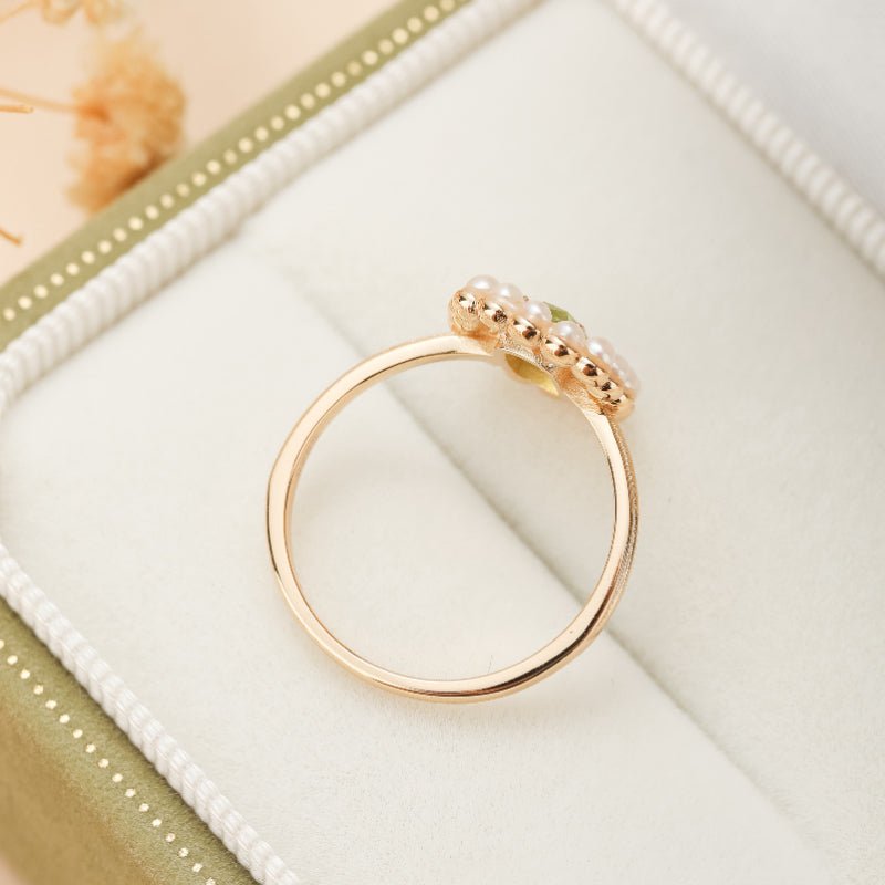 Bague Péridot et Perle en Argent Plaqué Or – Éclat et Harmonie - Biloria