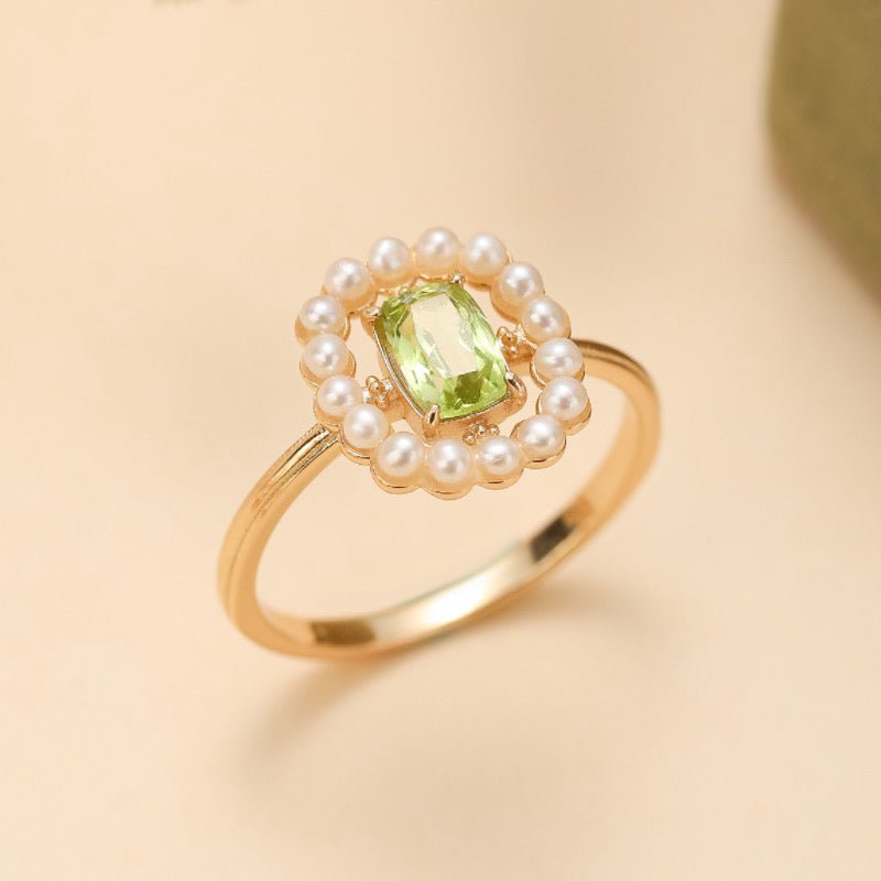 Bague Péridot et Perle en Argent Plaqué Or – Éclat et Harmonie - Biloria
