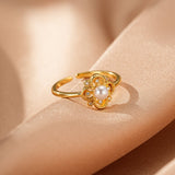 Bague Perle Fleur Dorée Plaqué Or 18K Ajustable - Biloria
