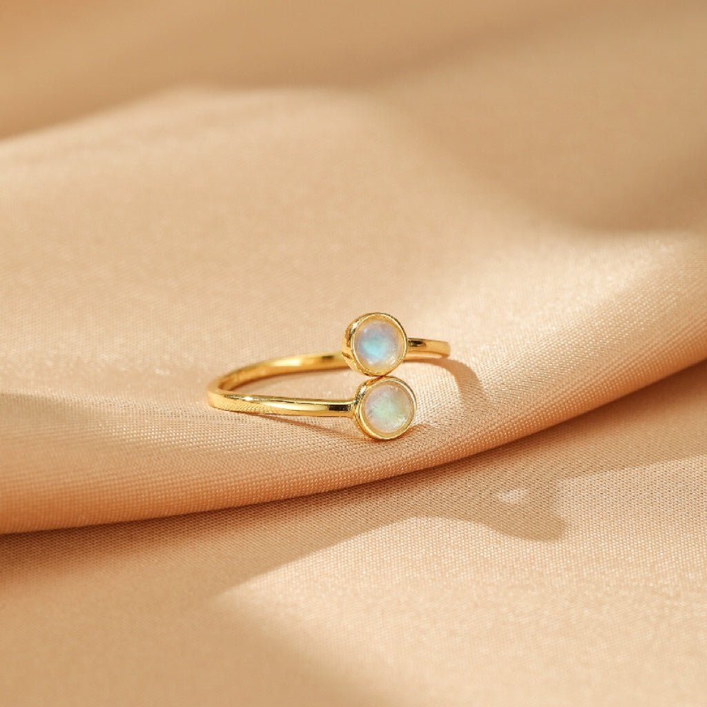 Bague Pierre de Lune Ajustable – Bijou Féminin Argent Plaqué Or - Biloria
