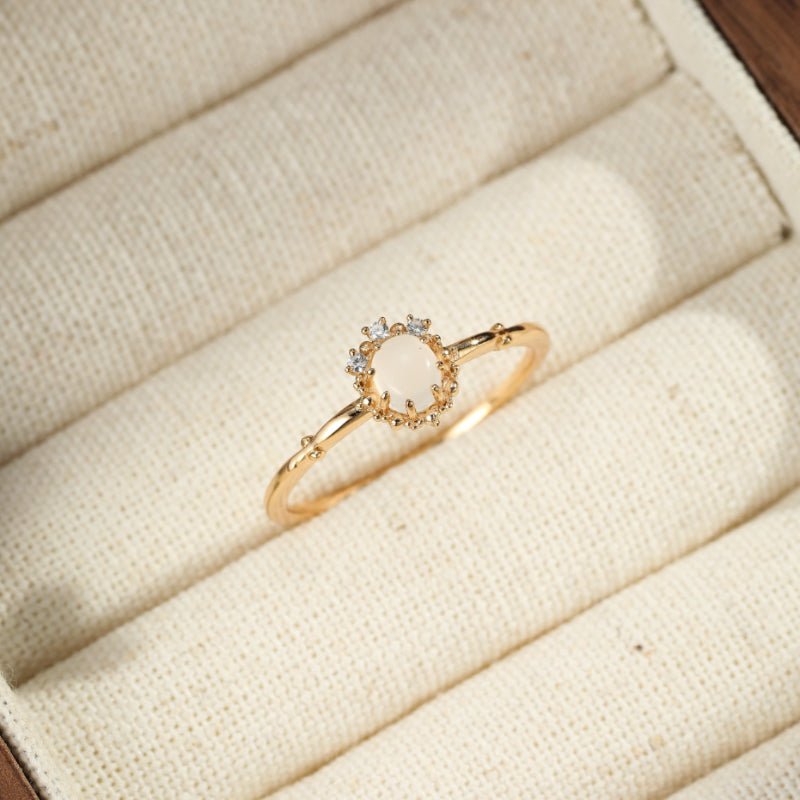 Bague Pierre de Lune Argent Plaqué Or avec Zircon - Biloria