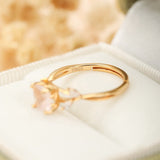 Bague Quartz Rose et Zircon Argent Plaqué Or Design Feuillu Feng Shui - Biloria