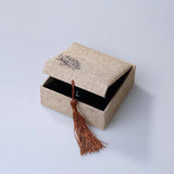 Boîte Cadeau Lotus en Lin Grise pour Bijoux - Biloria