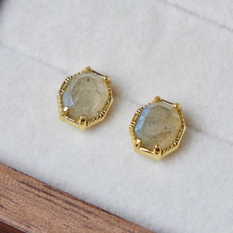 Boucles d'Oreilles Labradorite Argent Plaqué Or – Éclat Protecteur - Biloria