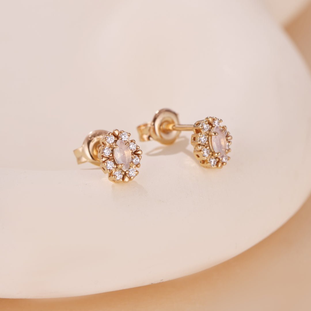 Boucles d'Oreilles Opale Blanche Brume Étoilée Argent Plaqué Or - Biloria