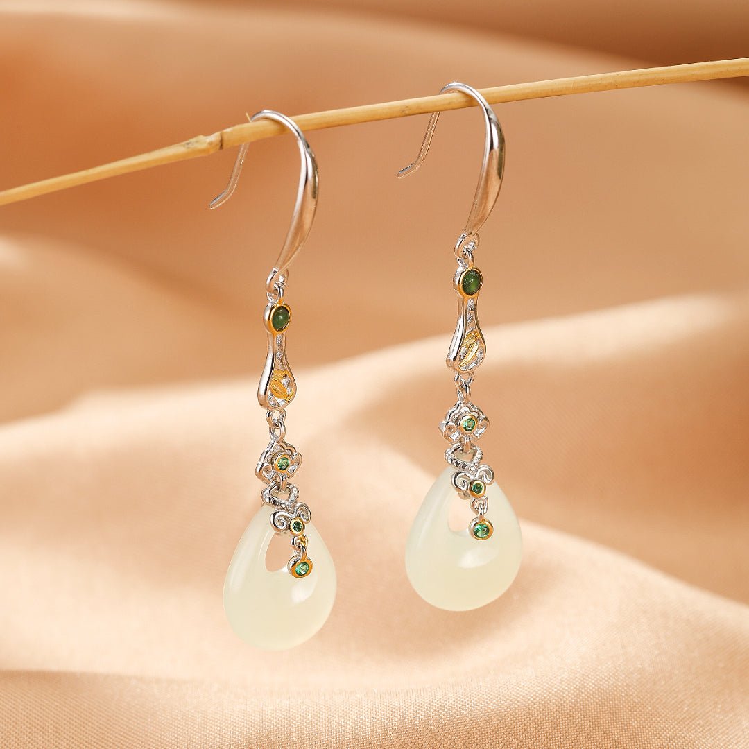 Boucles d'Oreilles Pendantes en Jade Naturel - Argent Plaqué Or - Biloria