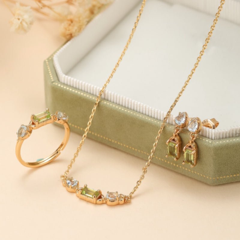Boucles d'Oreilles Péridot et Topaze Bleue – Bijoux Cadeau - Biloria