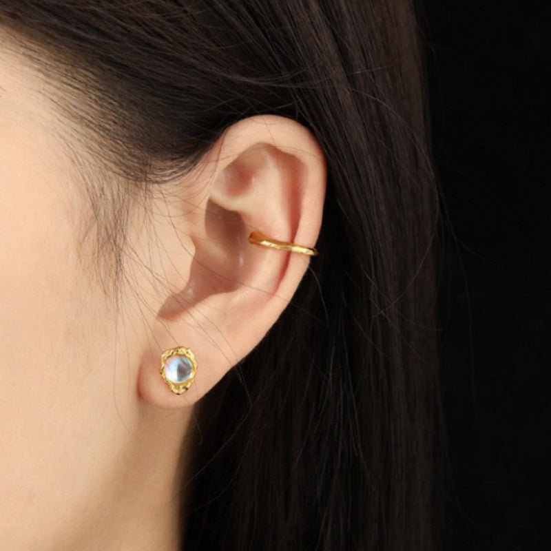 Boucles d'Oreilles Pierre de Lune Asymétriques Argent Plaqué Or - Biloria