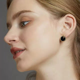 Boucles d'Oreilles Serpent Onyx Argent Plaqué Or – Bijou Méditatif - Biloria