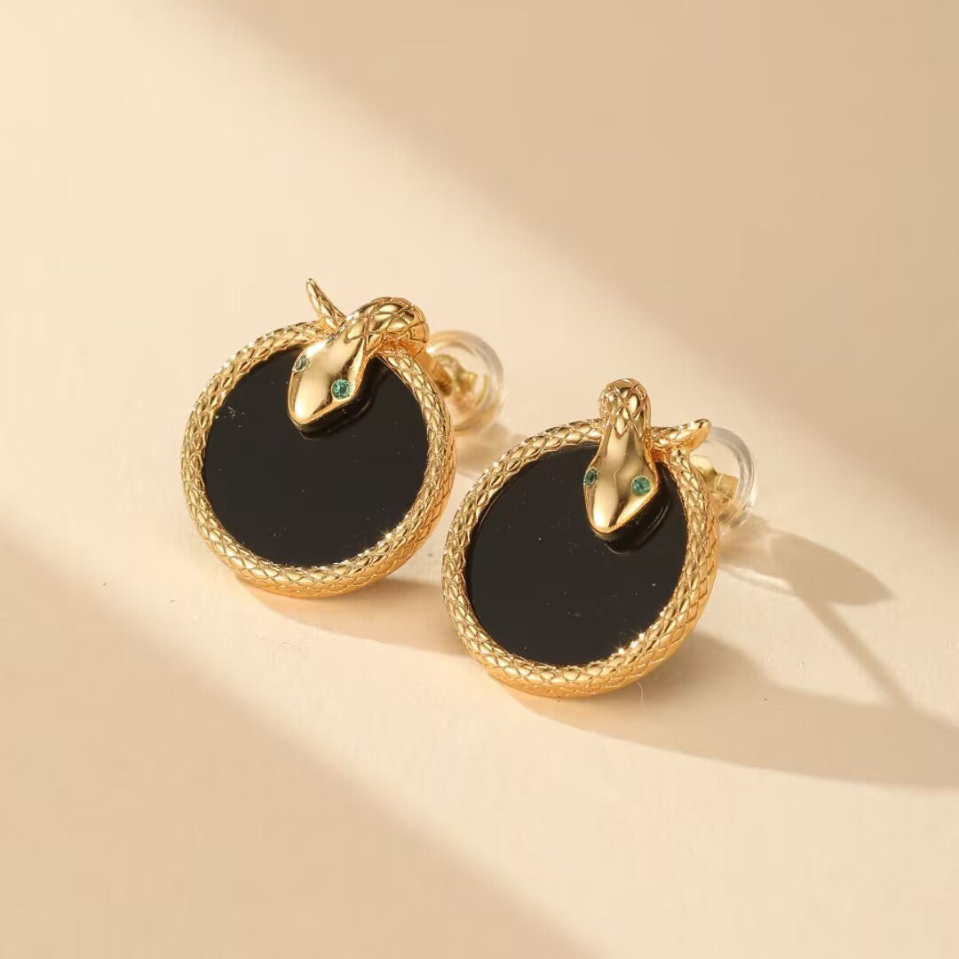 Boucles d'Oreilles Serpent Onyx Argent Plaqué Or – Bijou Méditatif - Biloria