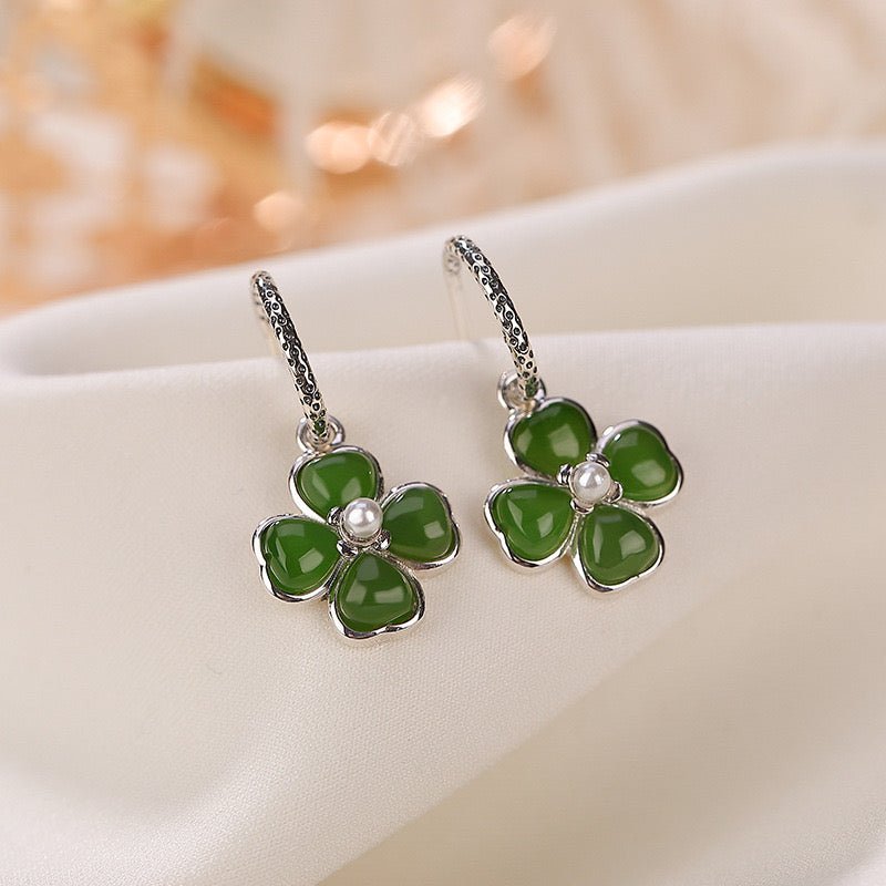 Boucles d'Oreilles Trèfle en Jade Chance et Harmonie - Biloria