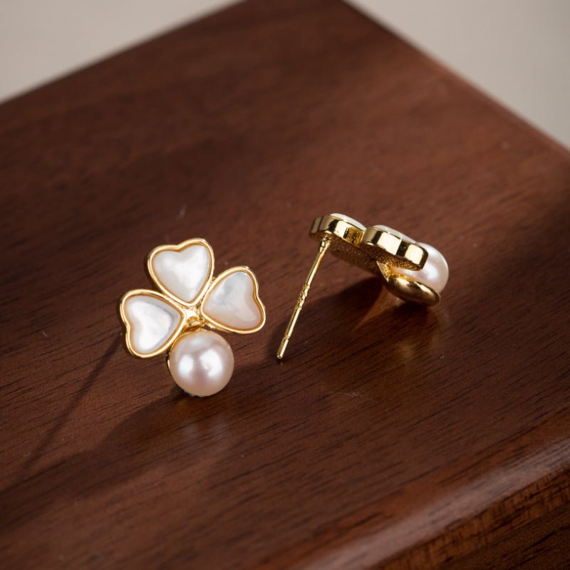 Boucles d'Oreilles Trèfle Perle Nacre Plaqué Or – Cadeau Féminin - Biloria