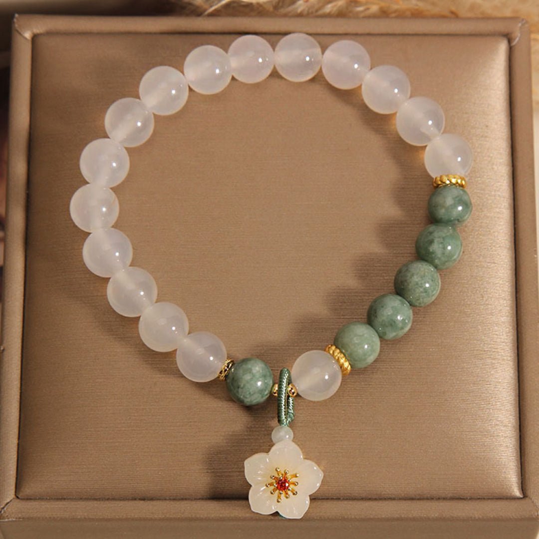 Bracelet en Jade et Agate avec Fleur de Cerisier - Biloria