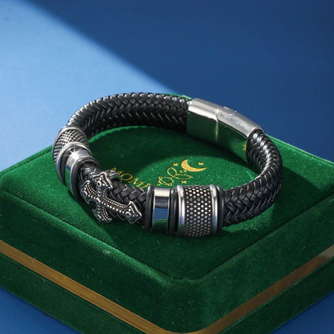 Bracelet Homme Cuir et Acier Croix Gothique Foi Paisible - Biloria