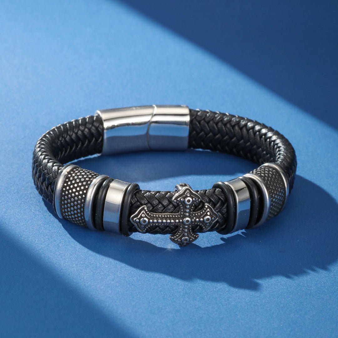 Bracelet Homme Cuir et Acier Croix Gothique Foi Paisible - Biloria