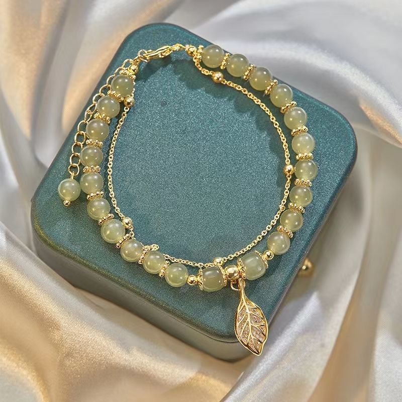 Bracelet Jade Naturel et Feuille Dorée – Bijou Ajustable - Biloria