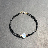 Bracelet Pierre de Lune et Spinelle – Lumière Intérieure, Plaqué Or - Biloria