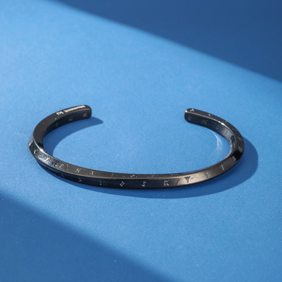 Bracelet Viking Jonc Runes Gravées Protection Lithothérapie - Biloria