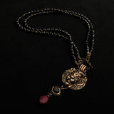 Collier Agate Noire Roi Lion en Laiton et Pierres Naturelles - Biloria