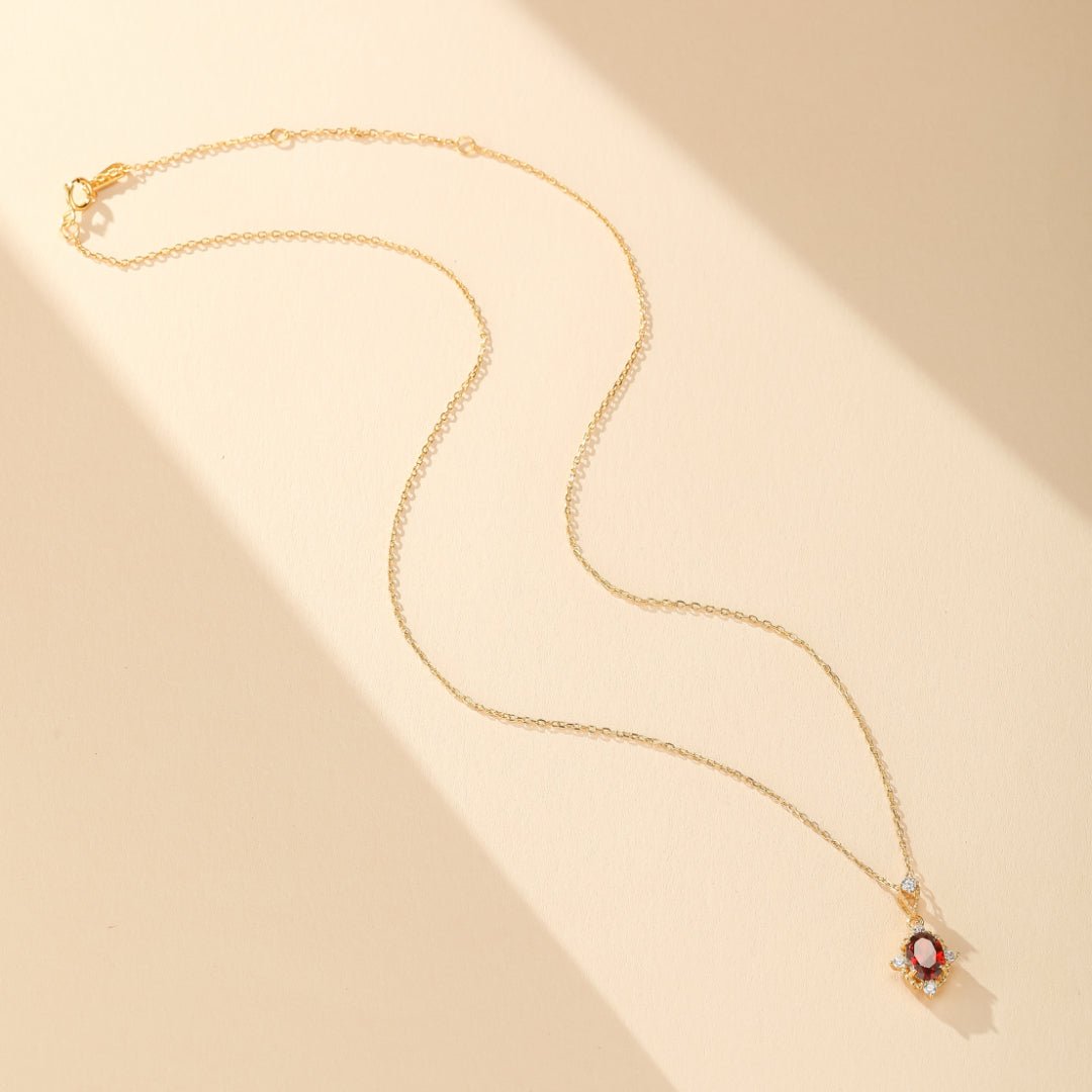 Collier Grenat Couronne en Argent Plaqué Or - Biloria