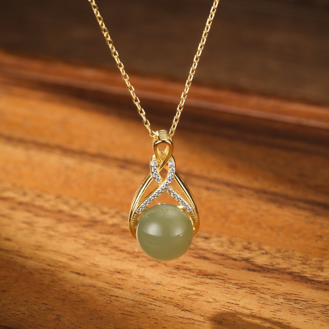Collier Jade et symbole Infini en Argent plaqué Or - Biloria