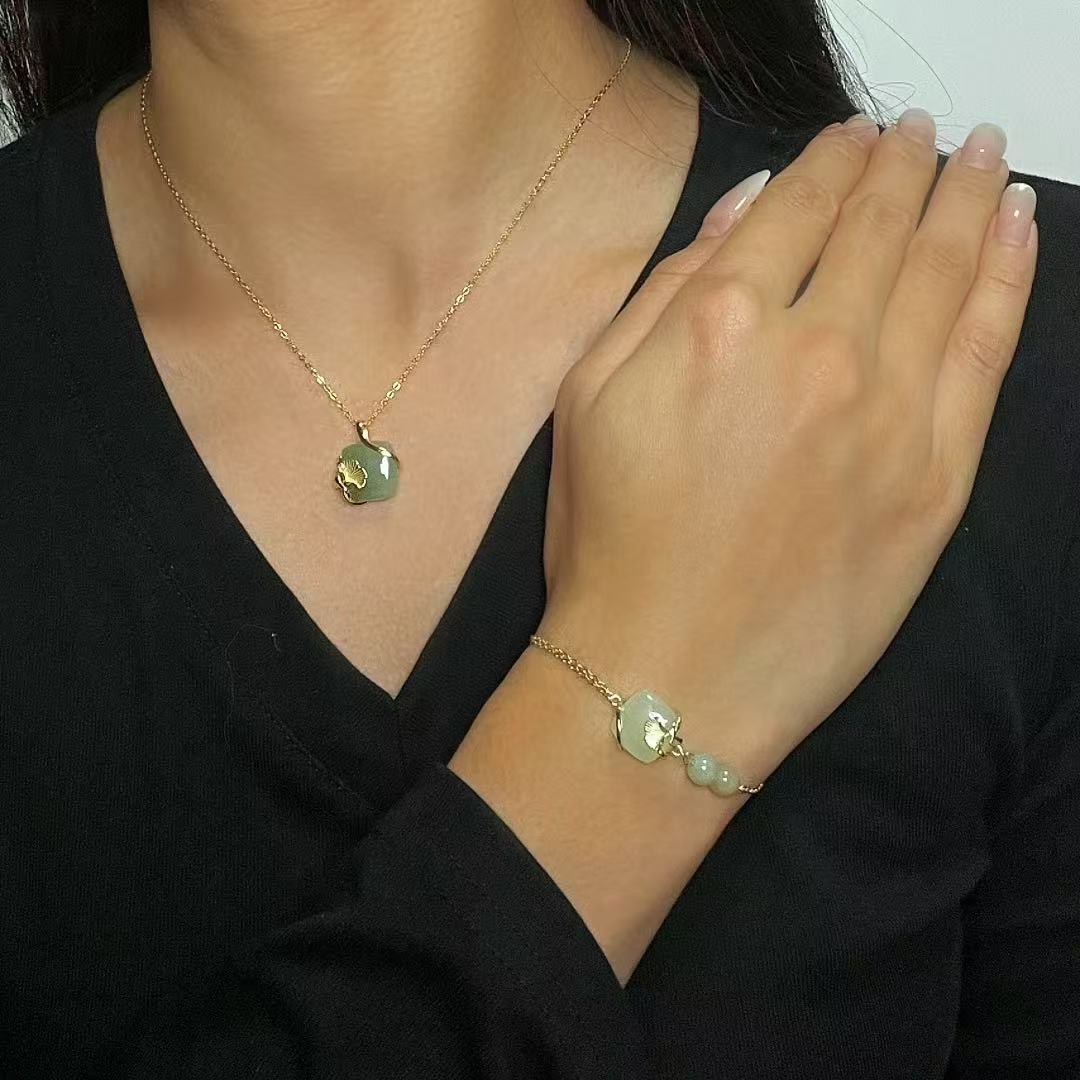 Collier Jade Feuille de Ginkgo - Argent Plaqué Or - Biloria