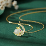 Collier Jade Lapin sur Lune Argent Plaqué Or - Biloria