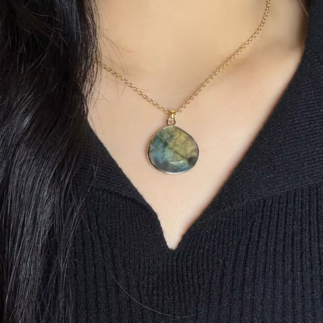 Collier Labradorite Mystique | Bijou Fait Main Protection Intuition - Biloria