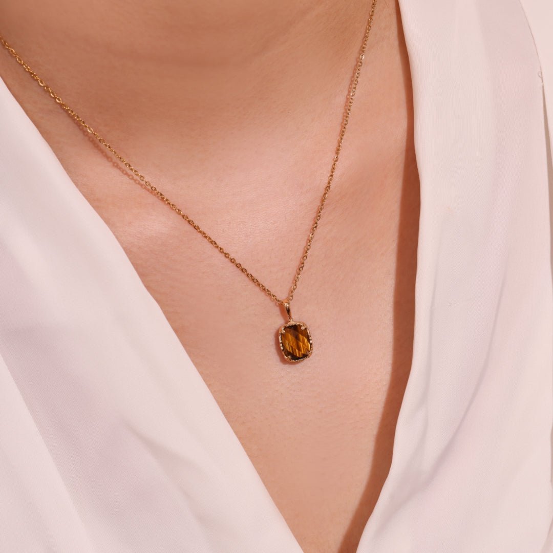 Collier Œil de Tigre Quartz Rose Charme Solaire Argent Plaqué Or - Biloria