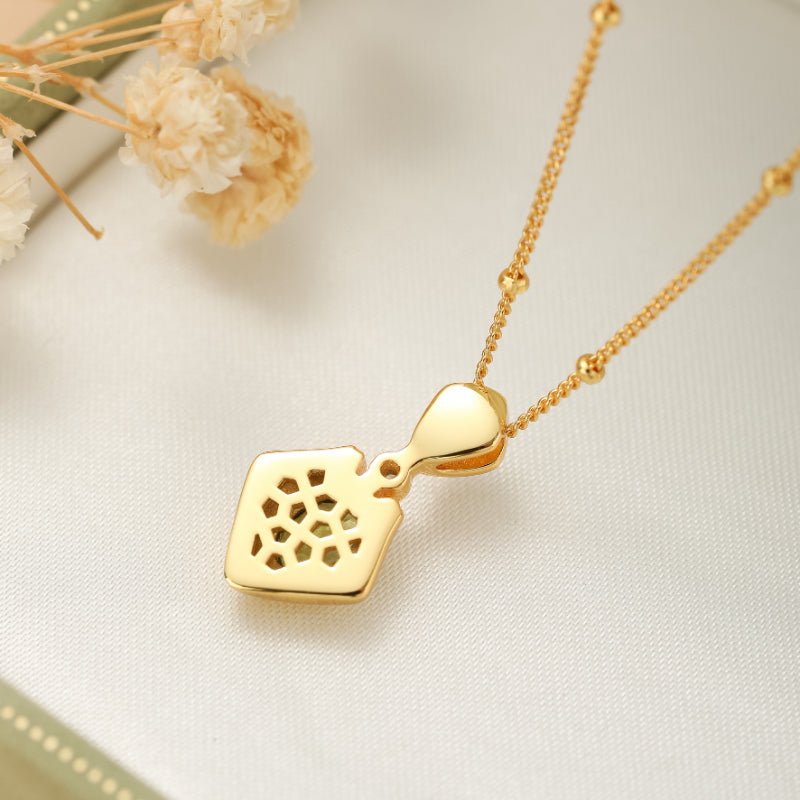 Collier Péridot en Argent Plaqué Or – Éclat Ciselé - Biloria
