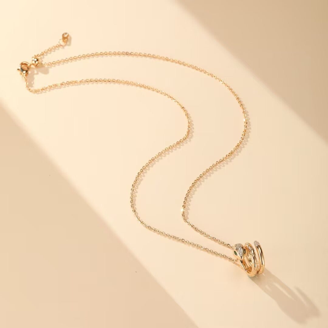 Collier Serpent Zircons pour une Énergie Protectrice - Biloria