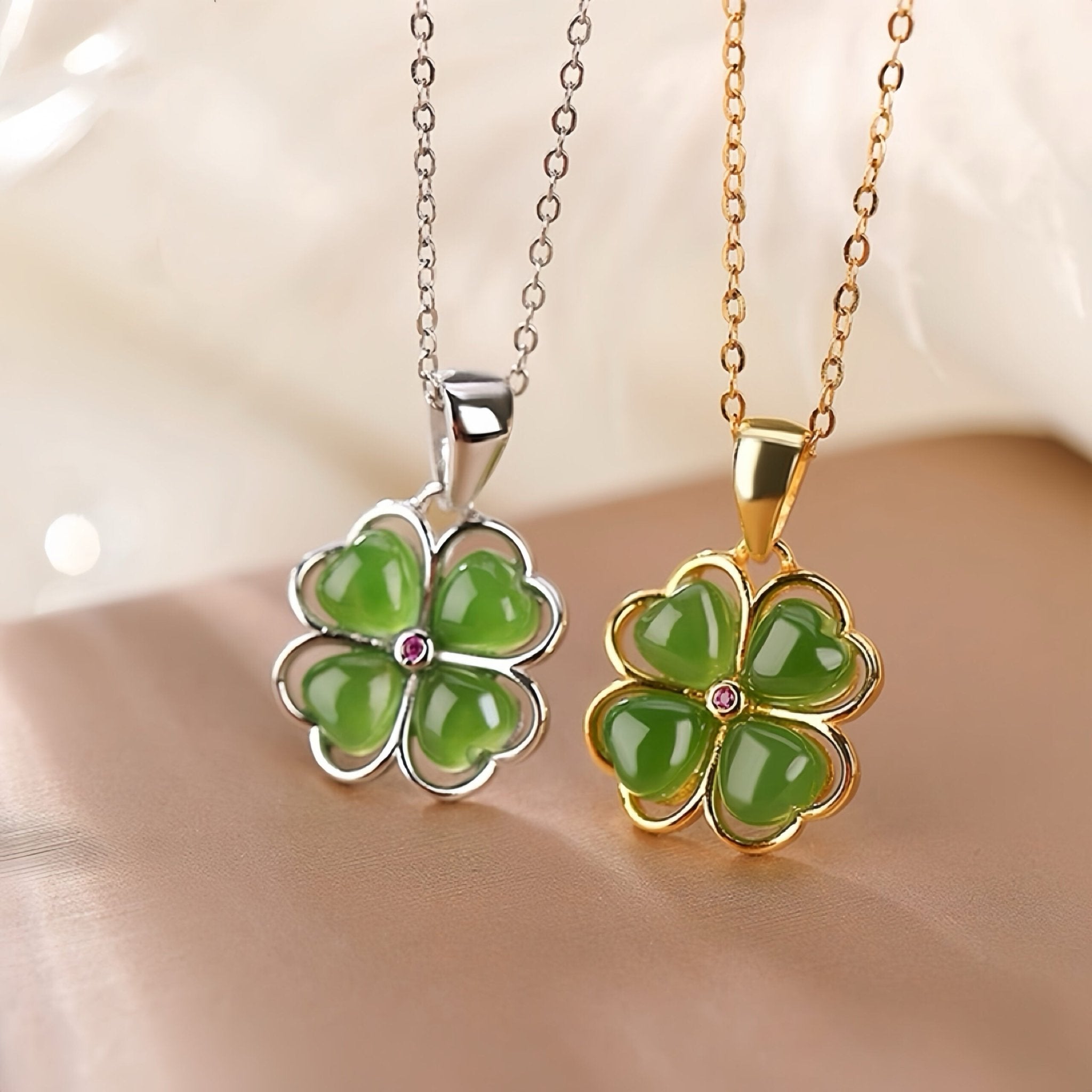 Collier Trèfle en Pierre de Jade | Argent 925 et Or - Biloria