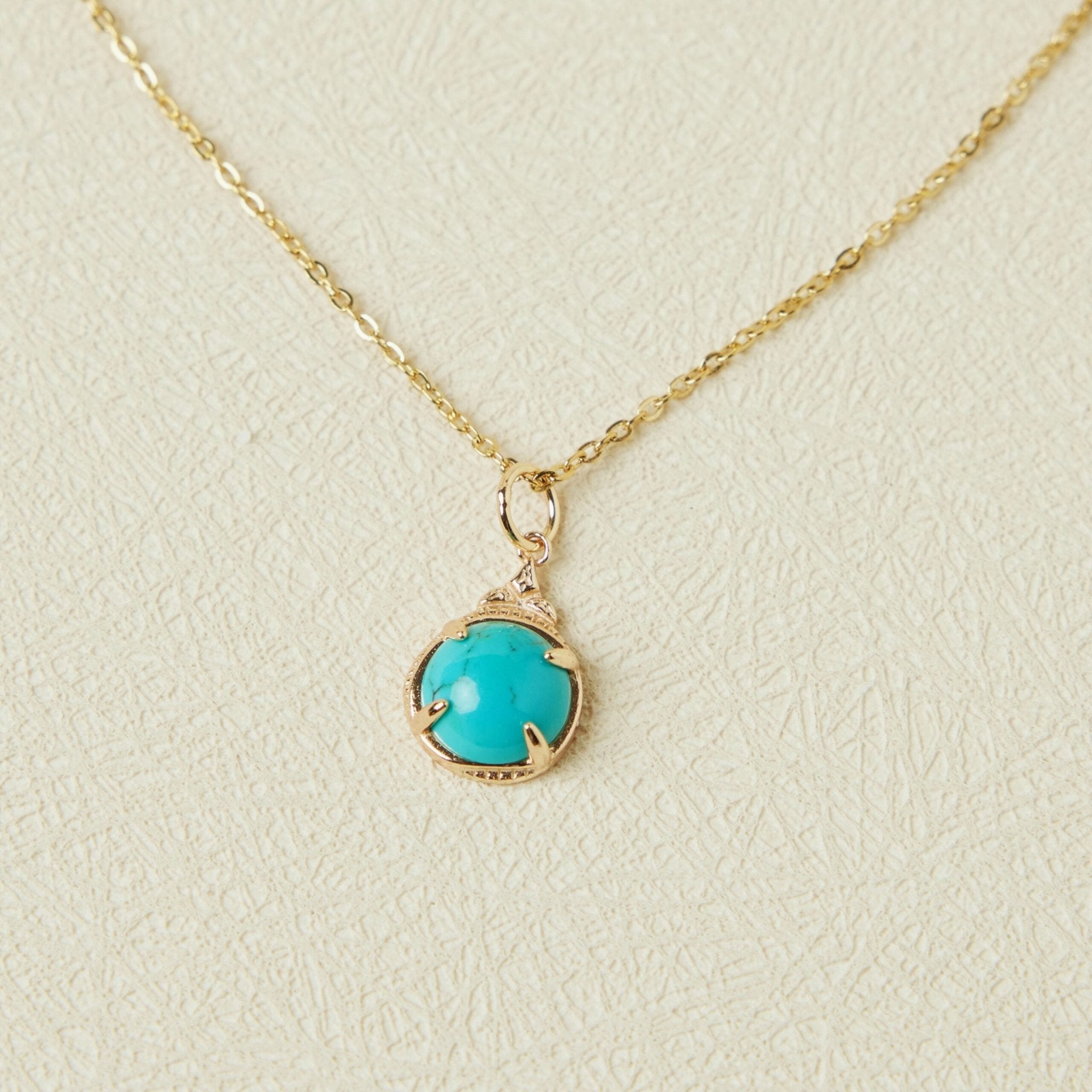 Collier Turquoise Ovale Argent Plaqué Or – Apaisant - Biloria