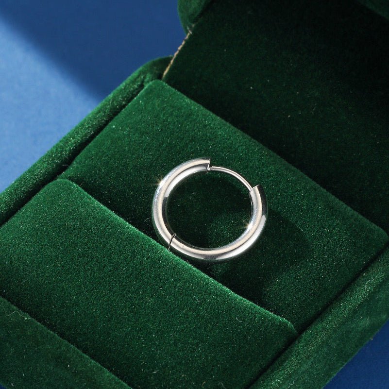 Mini créole homme 10 mm - Finitions noir argent doré - Biloria