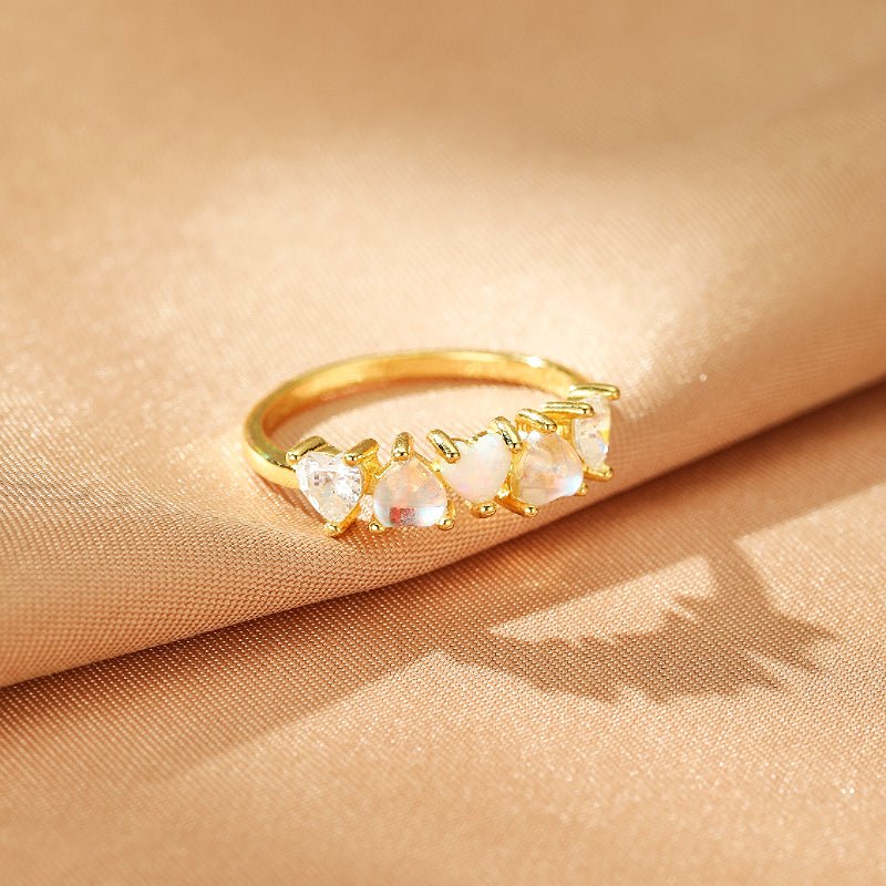 Offrir une bague pierre de lune argent plaqué or en cadeau - Biloria