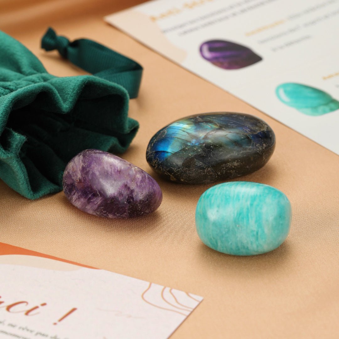 Pochon de pierres roulées améthyste amazonite labradorite anti-stress - Biloria